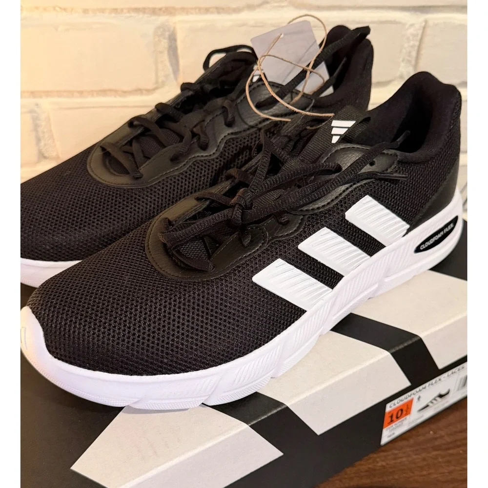 NWT Adidas Cloudfoam Flex Laces Mens 10.5 Black White Running Shoes HQ4854 Gym